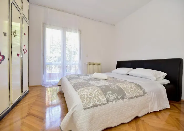 Lägenhet L&l Holiday